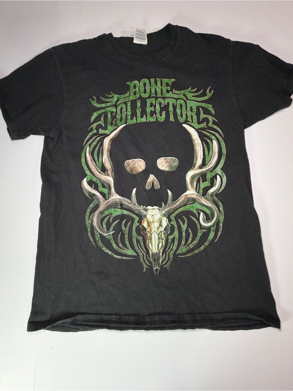 Hanes Black Short-Sleeve Tee Skull Graphic Bone Collector Hunting TV show